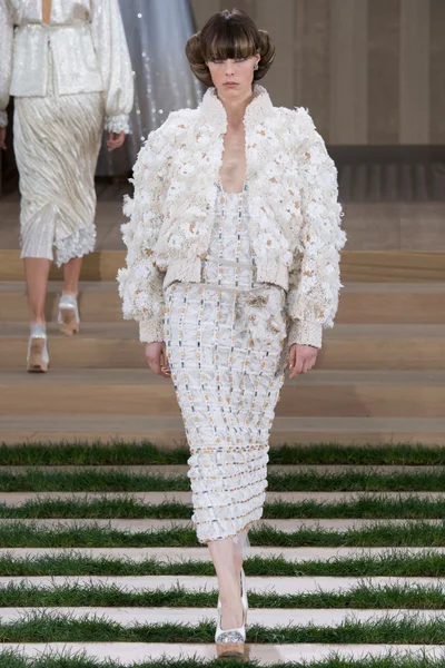 Look 72
